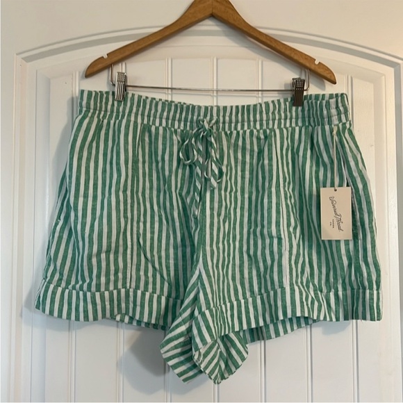 Universal Thread Pants - Universal Thread Green & White Striped High-Waist Drawstring Shorts